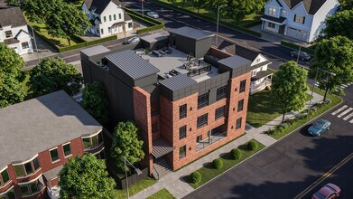 716 Main St in Cedar Falls, IA - Foto de edificio - Building Photo