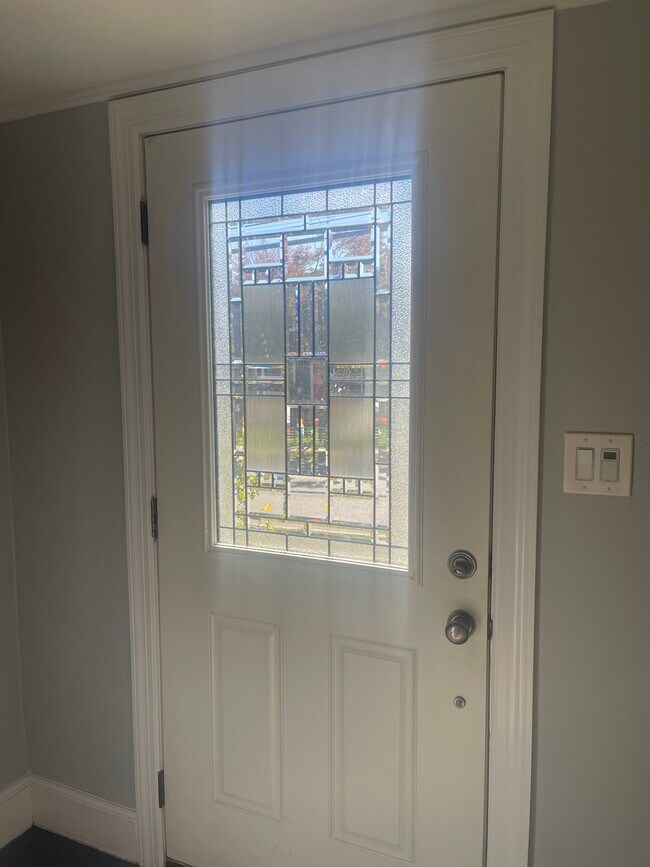 116 Brinkerhoff St, Unit Clean Bright Apt in Ridgefield Park, NJ - Building Photo - Building Photo