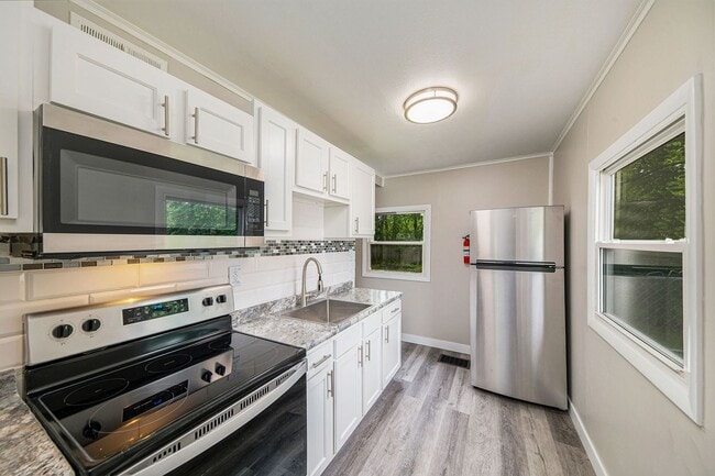 property at 1451 W North St