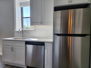 3939 N Janssen Ave, Unit 3 in Chicago, IL - Building Photo - Building Photo