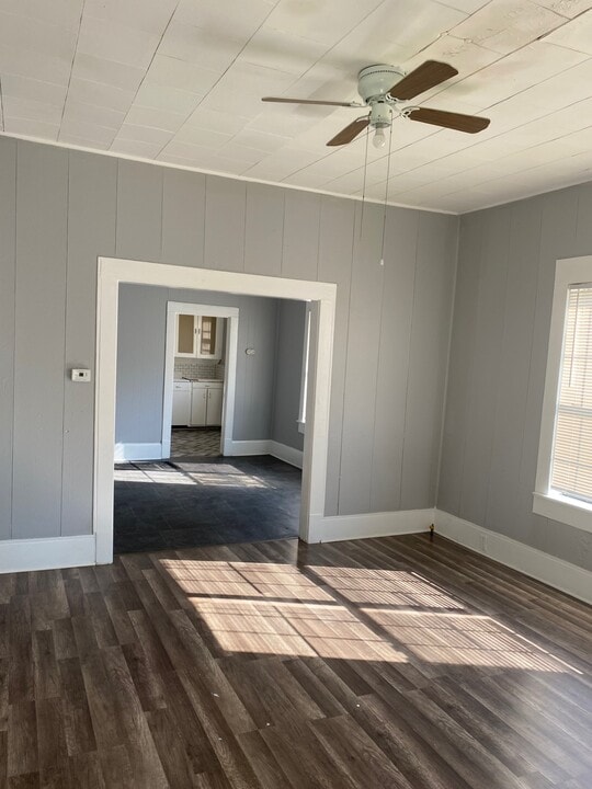 634 Champagnolle Rd in El Dorado, AR - Building Photo