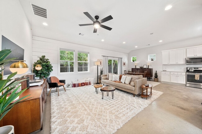 1307 1/2 Fort Branch Boulevard-SI ID1492694P, Unit SI ID1492694P in Austin, TX - Building Photo - Building Photo