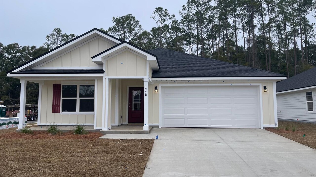 1950 Chickadee Way in Tallahassee, FL - Building Photo