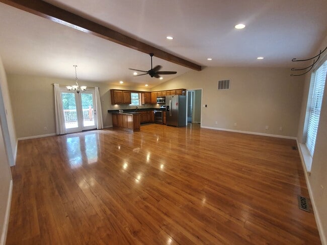 14220 Howard Ln in Dixon, MO - Building Photo - Building Photo
