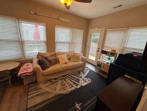 717 Tallahassee Dr in Chesapeake, VA - Building Photo - Building Photo