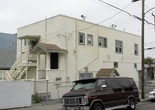 2248 Tenth in Oakland, CA - Foto de edificio - Building Photo