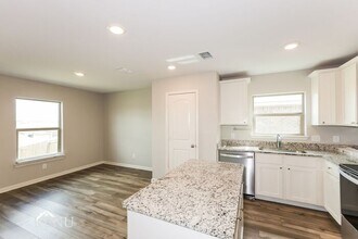 178 Drifter Dr in Newark, TX - Building Photo - Building Photo