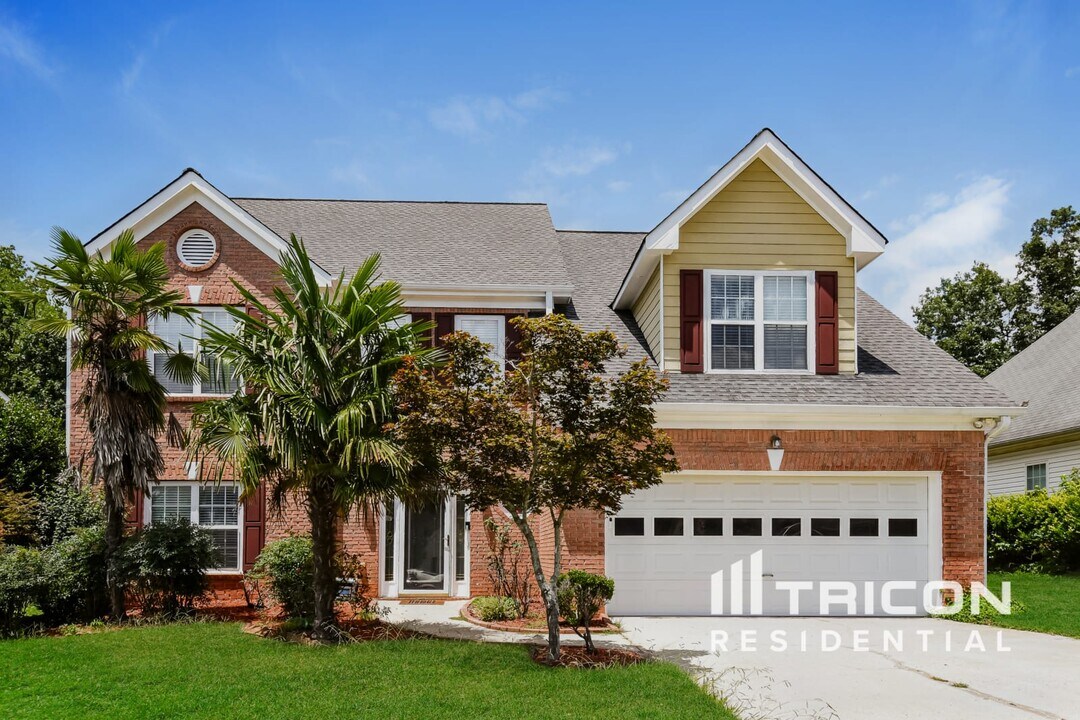 890 Georgian Hills Dr in Lawrenceville, GA - Building Photo