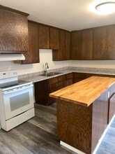 681 WA-7 in Morton, WA - Building Photo - Building Photo
