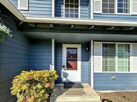 28121 128th Ct SE in Kent, WA - Building Photo