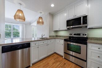 2277/2255 Peachtree Rd NE in Atlanta, GA - Building Photo - Building Photo