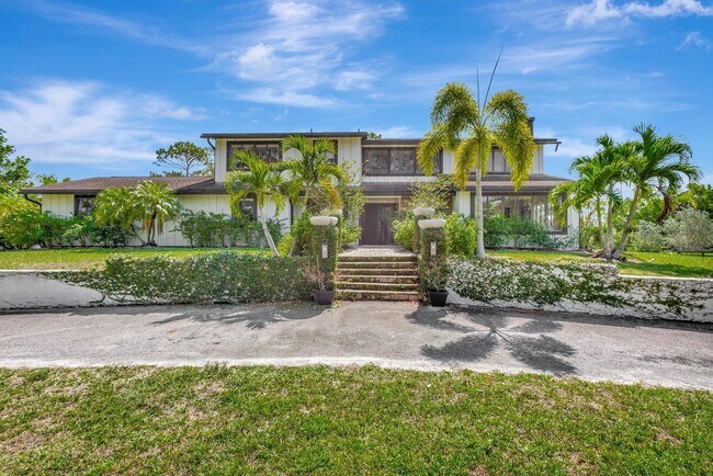 5446 Reynolds Rd in Wellington, FL - Building Photo - Building Photo