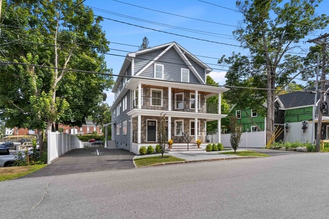 property at 8 Water St