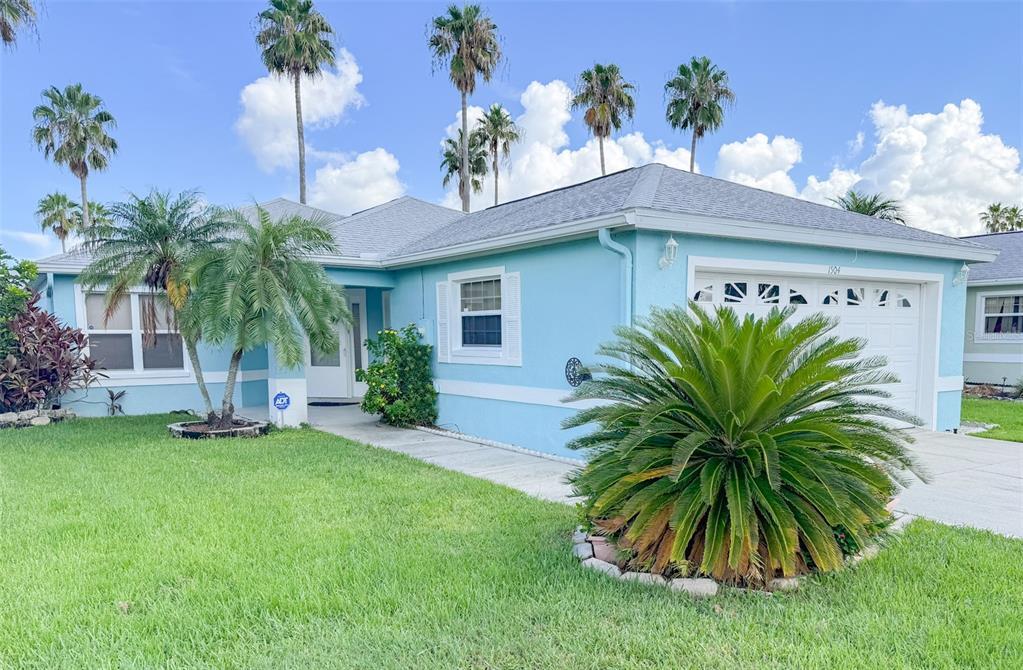 1504 Lantana Ct in Palmetto, FL - Foto de edificio