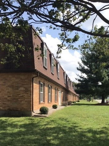 Bridgepoint Apartments in Jeffersonville, IN - Foto de edificio