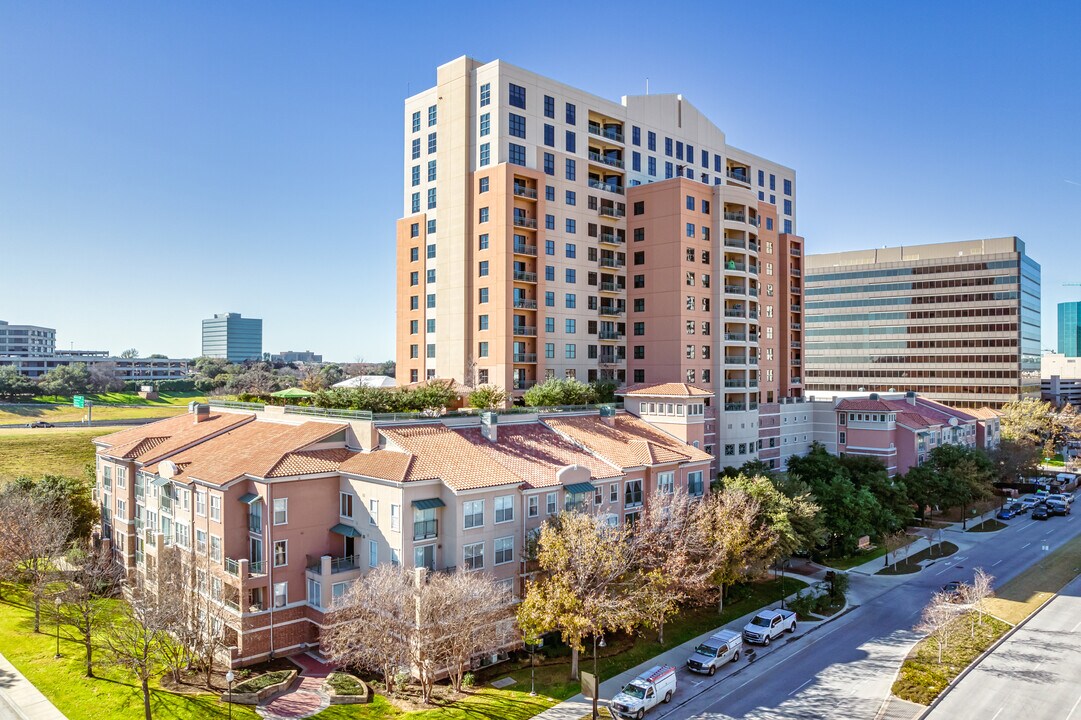 Grand Treviso Tower in Irving, TX - Foto de edificio
