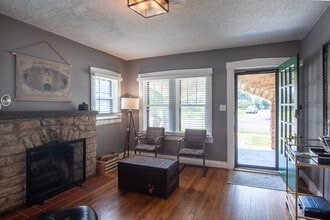 410 Gilbert Ct in Florence, AL - Building Photo - Building Photo