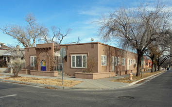 400 11th St NW in Albuquerque, NM - Foto de edificio - Building Photo