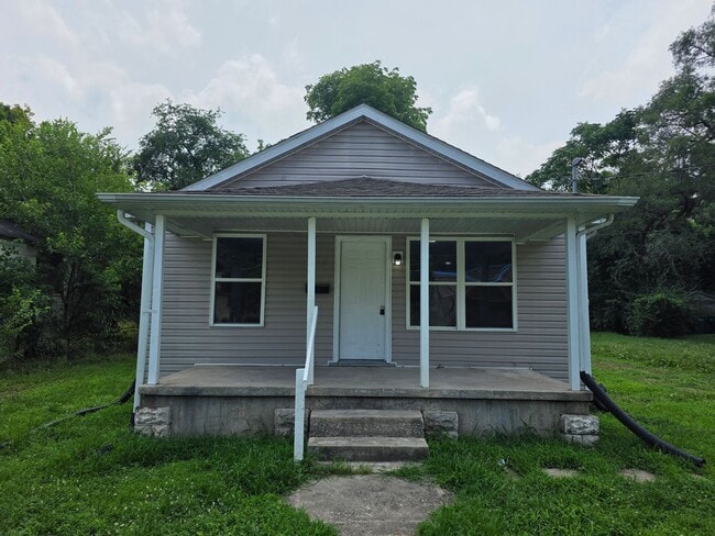 property at 546 Mildred Ave