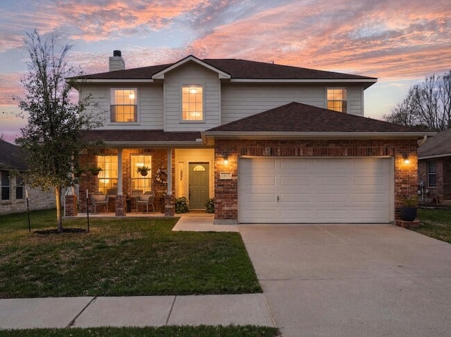 1403 Melissa Oaks Ln