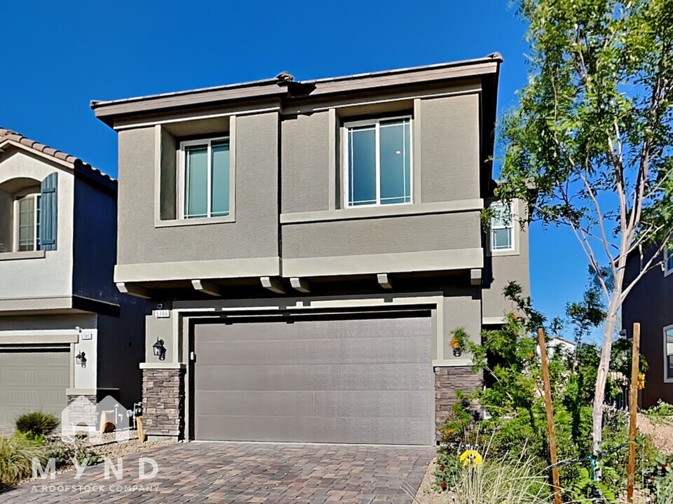 5709 Justin Robert St in North Las Vegas, NV - Building Photo