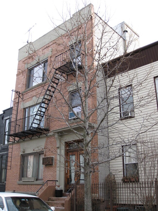 19 Jackson Pl in Brooklyn, NY - Building Photo - Building Photo