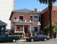 216-222 Ash St in San Diego, CA - Building Photo - Building Photo