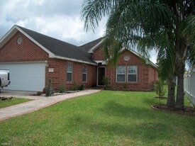 213 Fleetwood Ave in La Feria, TX - Building Photo