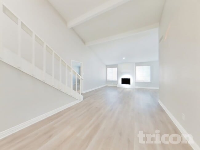 6342 Briar Terrace Dr in Houston, TX - Foto de edificio - Building Photo