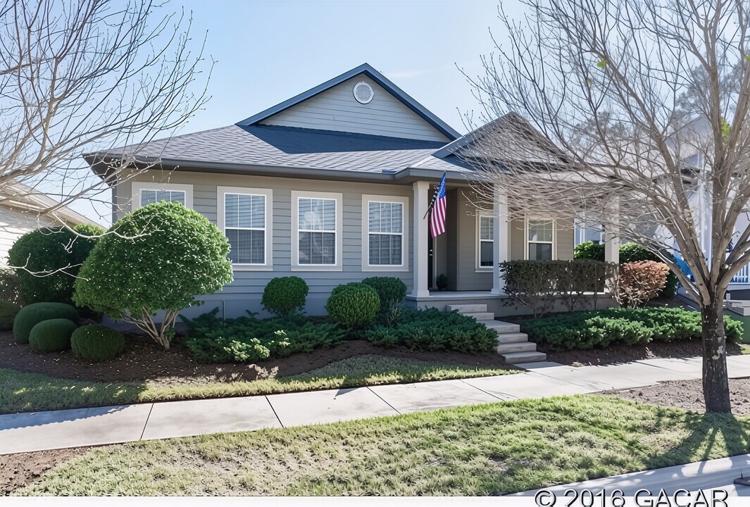 10051 NW 22nd Ave in Gainesville, FL - Building Photo