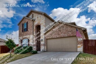 382 Coral Vine Ln in Burleson, TX - Building Photo - Building Photo