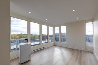 Victoria Village Towers in Toronto, ON - Building Photo - Building Photo