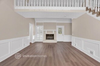 4011 Colonial Dr SW in Lilburn, GA - Foto de edificio - Building Photo