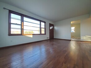 2004-16 1/2 16 1/2 St NW in Rochester, MN - Building Photo - Building Photo