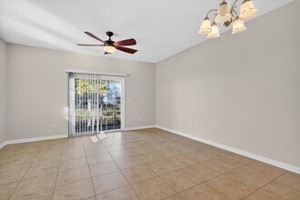 11274-11271 Estancia Villa Cir in Jacksonville, FL - Building Photo - Building Photo