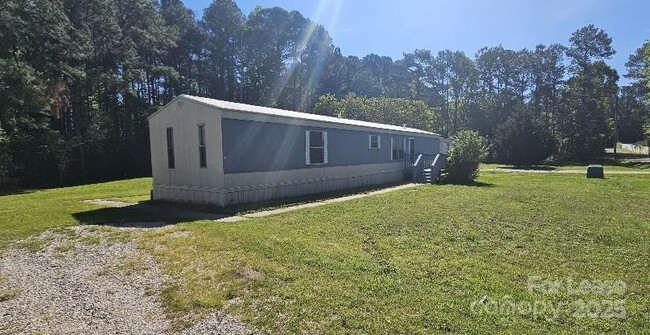 2935 Cedarvale Rd in Rock Hill, SC - Building Photo - Building Photo