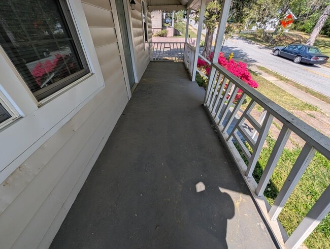 429 Pennsylvania Ave in Greer, SC - Building Photo - Building Photo