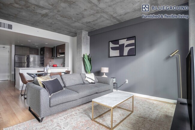 1285 Sutter St in San Francisco, CA - Building Photo - Building Photo