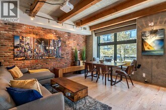 1180 Homer St in Vancouver, BC - Building Photo - Building Photo