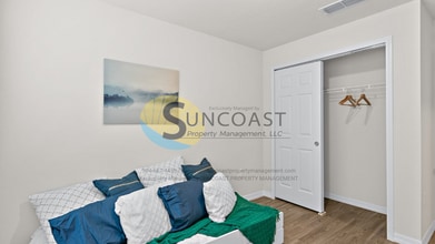 6535 Sweetbay Ln-Unit -101 in Jacksonville, FL - Building Photo - Building Photo