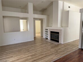 1244 Strike Jumper Ct in Las Vegas, NV - Building Photo - Building Photo