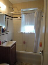 349 Pleasant St, Unit B2-5 in Malden, MA - Building Photo - Building Photo