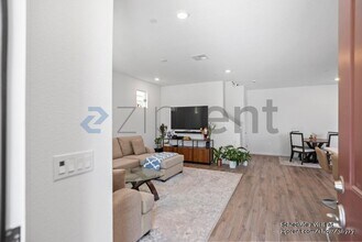 3 Cedar Ct in Pittsburg, CA - Building Photo - Building Photo