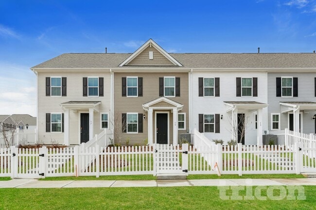 property at 15 Beautyberry St