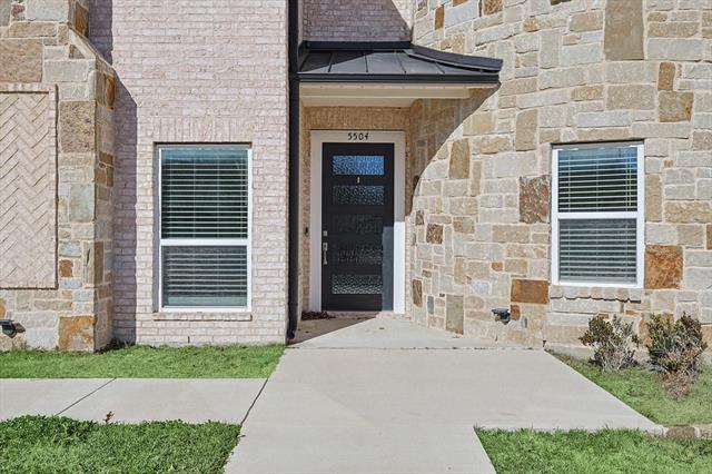 5504 Pleasant Run Rd in Colleyville, TX - Building Photo - Building Photo