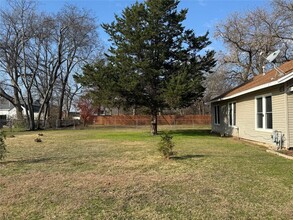 311 F St NE in Ardmore, OK - Building Photo - Building Photo