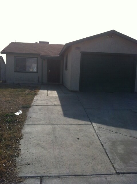 property at 2221 Juniper St