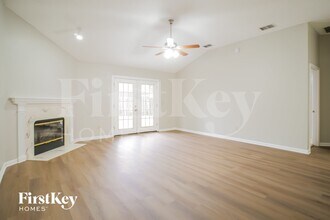 561 Sparrow Branch Cir in Jacksonville, FL - Building Photo - Building Photo