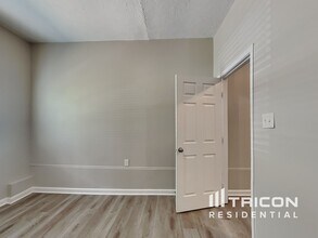 2463 Yolanda Trail in Ellenwood, GA - Building Photo - Building Photo