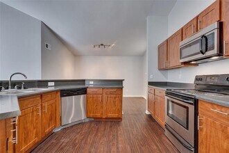 6804 N Capital of Texas Hwy in Austin, TX - Building Photo - Building Photo